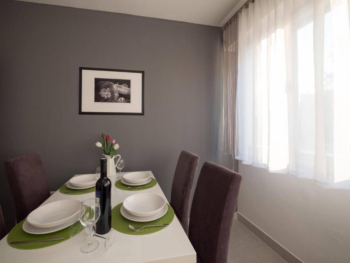 Gin Apartman Zára Kültér fotó
