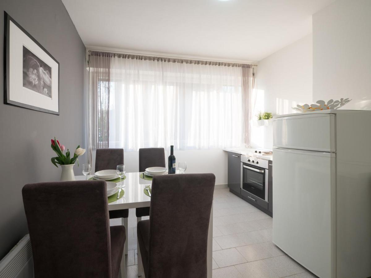 Gin Apartman Zára Kültér fotó